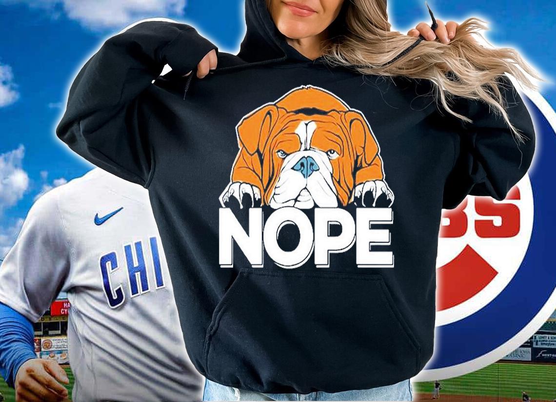 English Bulldog Old English Bulldog Nope Lazy Dog T-Shirt t-shirt hoodie