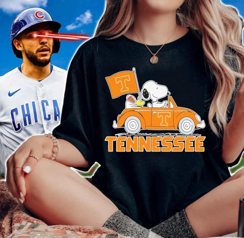 Snoopy And Woodstock Driving Car Tennessee Volunteers Flag t-shirt