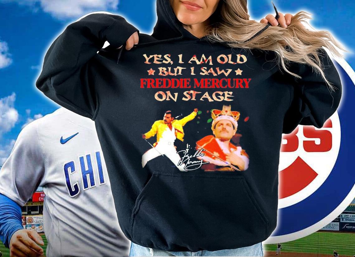 Yes I am old but I saw Freddie Mercury on stage signature t-shirt hoodie