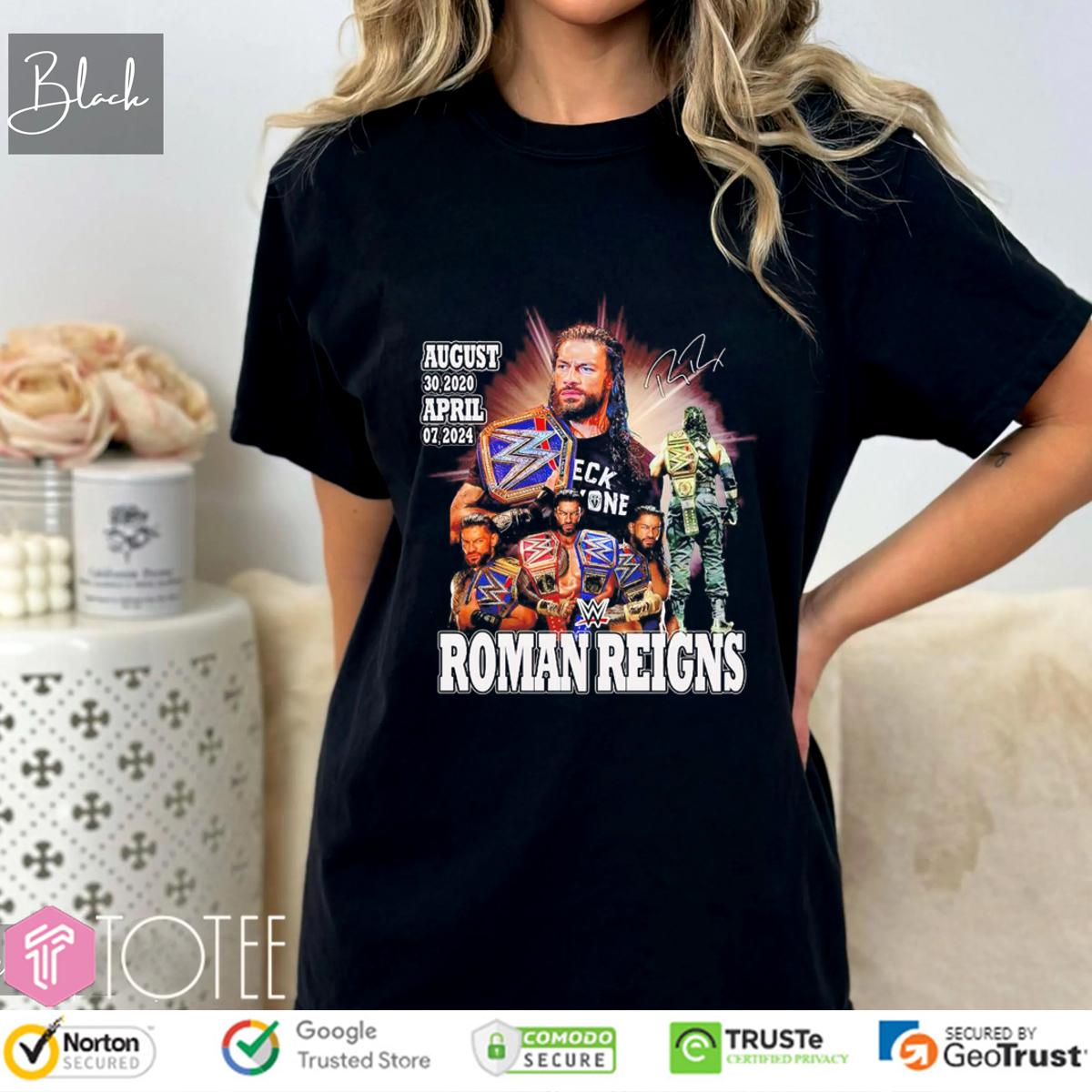 WrestleMania 41 Roman Reigns WWE Signature T-Shirt